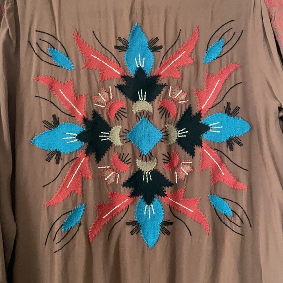 Tasha Polizzi Kimono - Picture 3 of 3